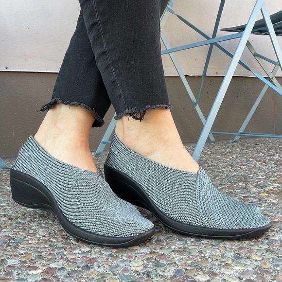 Arcopedico Shoes - Arcopecico Maliu Titanium Knit Nylon shoes size 42 US 10.5-11 New!